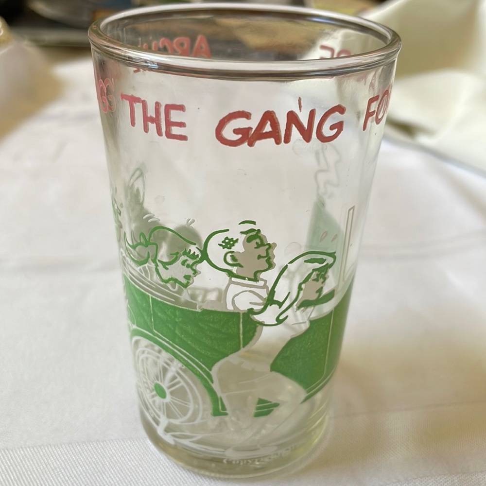 VTG 1971 Archie Comic Gang for a ride Juice Glass